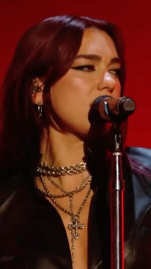Charm La'Donna Instagram - WOWWWW!!!! We did that @brits x @dualipa 🥹 

I will post more but just wanted to get on here and say I’m so beyond proud of this team. They literally DEVOURED & then some ❤️‍🔥

Now Imma log off & soak in this moment 😭 be back soon 🫶🏾

Assistant: @sharon.june

Dancers:
@antoniospinelli.it
@benhukin
@brettsewell_
@chebarrettdavis
@cruzejphilip
@dannycoburnn
@edmunro
@jakeleigh__
@jakejakus
@jamai_robinson
@jamesmulford
@thanhjasonnguyen
@joel.gooding 
@k_anehorn
@lamaarmanning
@luca.rainbow
@sebastian_skov
@zaccmilne

@chloesimons
@darcey.simmonss
@demiroxmensah
@faatoubah
@jorgieevaughan
@joy_duckrell
@kateivyjay
@montannapaige__
@renaehughes
@robynraelaud
@sammileejayne
@zarapatience