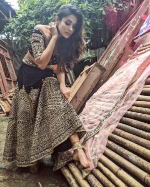 Charvi Saraf Instagram - बन्नो तेरा स्वैगर...!!!
Ps- Some interesting drama coming up!!!
#kasautiizindagiikay #staytuned #starplus