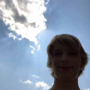 Chelsea Manning Instagram - went outside to get some sun 😎 but, it wasnt there 😳🤔 oh well #SolarEclipse2017 🌈💕
