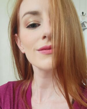 Chelsea Rebecca Instagram - Thank you @vivalahairrr for making me into a beautiful strawberry peach 🍓🍑