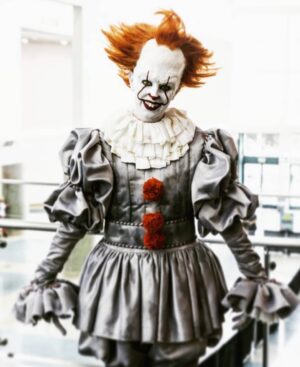 Chelsea Rebecca Instagram - In honor of #itchaptertwo coming out soon, here's my Pennywise cosplay! I made this costume back when we only had a single picture of Pennywise to go off of. I adored his design right from the start. Good thing the movies are just as great 🎈 Picture by @jameschatstv, prosthetic forehead by @sffxstudios #itchapter2 #itmovie #itends