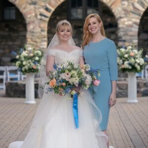 Chelsea Rebecca Instagram - My little sister got married 💙 💙 💙