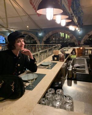 Chelsea Sheets Instagram - My last dinner in Lisbon, Portugal was at @bairrodoavillez pateo and my god was it amazing! Our waiter Dill had all of the best recommendations like lobster and shrimp rice, grilled squid with chorizo and Kimchi mayonnaise just to name a few! The pateo was large and beautiful! Looking forward to coming back! 😻