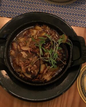 Chelsea Sheets Instagram - My last dinner in Lisbon, Portugal was at @bairrodoavillez pateo and my god was it amazing! Our waiter Dill had all of the best recommendations like lobster and shrimp rice, grilled squid with chorizo and Kimchi mayonnaise just to name a few! The pateo was large and beautiful! Looking forward to coming back! 😻
