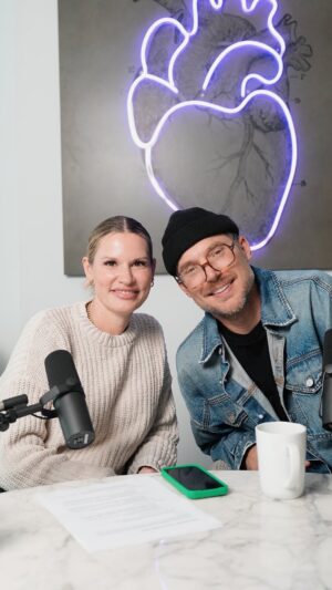 Chelsea Smith Instagram - Building a Lasting Love, new Episode of In Good Faith available now on all platforms. 
—
Listen with the link in bio