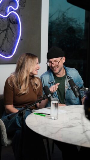 Chelsea Smith Instagram - Shoutout to mom’s everywhere 😂

New Episode of In Good Faith available now on all platforms.