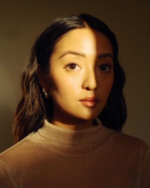 Chelsea Zhang Instagram - 🍯✨💛✨🍯

// new digitals 

Photo: @alexajade__ 
MUA: @mirandarichardsmakeup