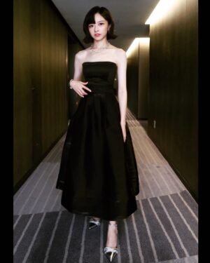 Chen Yan-Fei Instagram - Busan ACA & G.OTT Awards✨

Thank you all ♡
makeup&hair @backstage_aga @backstage__makeup 
stylist @ting_ting_huei @emayuyun @zestylingstudio 
wardrobe @baitangwedding @baitangcollection 
@oliviayaojewellery 
@charleskeith_tw

#ACA2023 
#ACAGOTT
#asiacontentsawardsglobalottawards