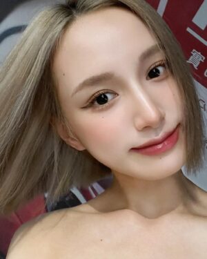 Chen Yi Xin Instagram - ：
喜歡這樣的寄己🦭