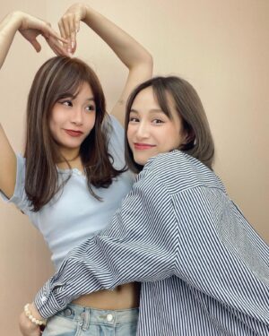 Chen Yi Xin Instagram - 分隔兩地的愛⋆ᶿ̵᷄ ˒̼ ᶿ̵᷅⋆