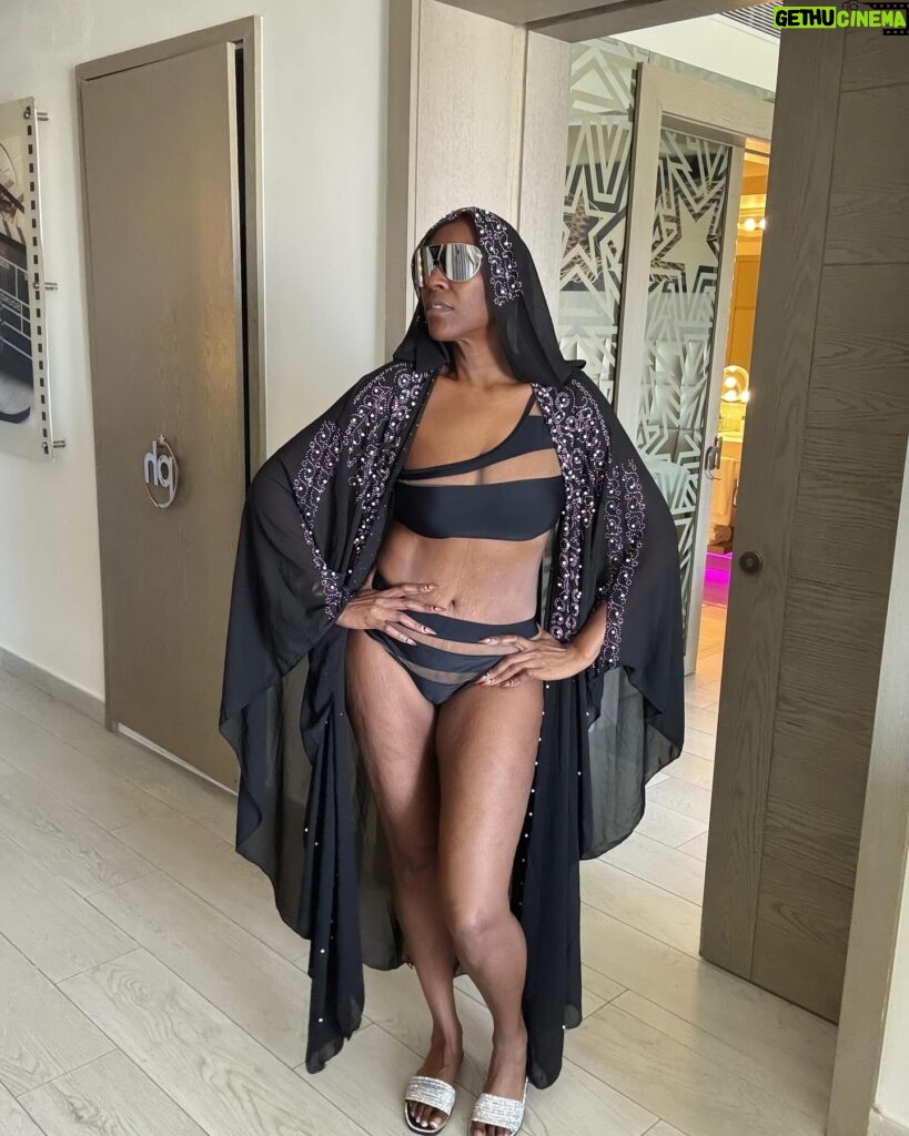 Cheryl 'Coko' Gamble Instagram - Representing for my ladies 50 yrs old and up! 🤍#over50andfabulous #Coko #cancun #relaxation