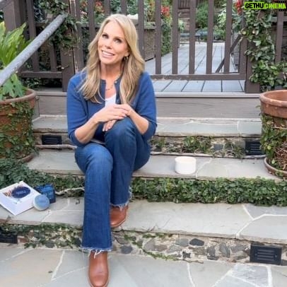Cheryl Hines Instagram - We are so excited to announce that @_cherylhines will be going LIVE on @TalkShopLive Cyber Monday 11/27 at 1pm EST//10AM PST. We’ll be chatting with you all, answering questions and so much more! Link in bio to follow our channel and access EXCLUSIVE pricing on select products & gift sets!! See you there 🤩🎁 #TalkShopLive #giftideas #holidaygifts #cleanbeauty #skincaregifts