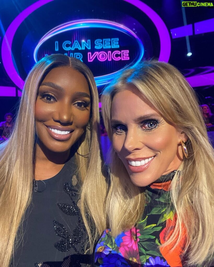Cheryl Hines Instagram - So much fun w NeNe Leakes, Johnny Gill, Kate Flannery & of course Ken Jeong on I Can See Your Voice! 💛🩷💚💜🧡🩵 Wed nite on @foxtv #icanseeyourvoice #sing #laugh