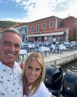 Cheryl Hines Instagram - Happy Birthday Bobby! ♥️♥️♥️ May this be your best year yet!! You shine a light on  everyone around you. Keep shining baby. I love you.  #Love #lovestory