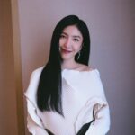 Cheryl Yang Instagram - 收到很多打氣加油的祝福～ 送給有愛的大家 感恩的花花🌹（以及花花我自己）