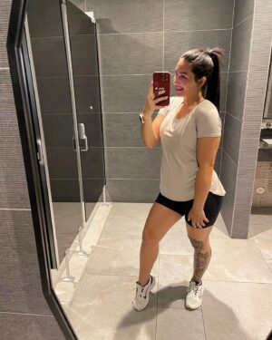 Cheyanne Buys Instagram - Officially in my 3rd trimester✨ Thank you, God, for getting baby boy and me this far safe and healthy👶🏻