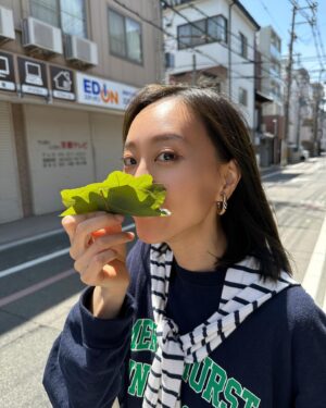 Chiago Liu Instagram - 三月快樂！
雖然是去年五月的照片，但我很喜歡💕