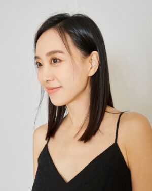 Chiago Liu Instagram - 我懂有的時候真的會突如其來的沒辦法開開心心。
但過了就一定會再度開開心心喔！
喜歡這組照片💕

Make up @arialping 
Photo @hsu__huang 

@clubmonaco @imaginextw 
#clubmonacotw