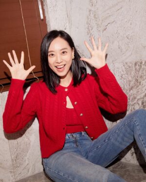 Chiago Liu Instagram - 大年初五！
要把過年期間製造的垃圾丟出去喔！
❤️❤️❤️
初五快樂！
也順便情人節快樂！

喜氣洋洋outfit @bashparis 
#bashlovestaipei 
覺得我很奇怪的攝影師 @dyc_lab_ 
Make up @arialping