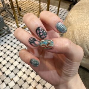 Chiai Fujikawa Instagram - 小さな美術館