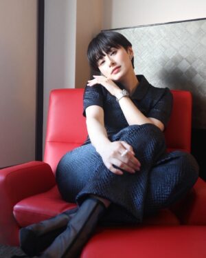 Chiaki Horan Instagram - _
『VOGUE JAPAN』のカバンの中身を紹介する企画に参加しています👜❤️

プロフィールのリンクから見てね👀❤️