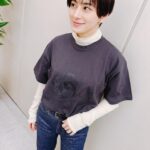 Chiaki Horan Instagram – _
『コタツ』Tシャツを、我らが小池栄子さんが作ってくださいました🩶
普段も着られるさりげないプリントが超可愛い☺️🩶
ありがとうございます🩶