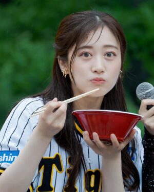 Chihiro Kawakami Instagram - 🍜

もぐもぐ