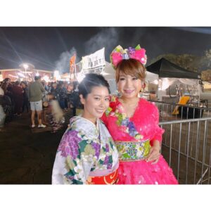 Chikako Fukuyama Instagram - また今年もOC JAPAN FAIRで @misono_koda_official に会えたよ♡ 今年は @edenkai_official も一緒に会場盛り上げてくれました😀
私は着物モデルとして参加させて頂いて沢山の人に会えて嬉しかったです💕
Thanks for having me @ocjapanfair .
#japan 
Kimono coordinated by @kimono_bloom