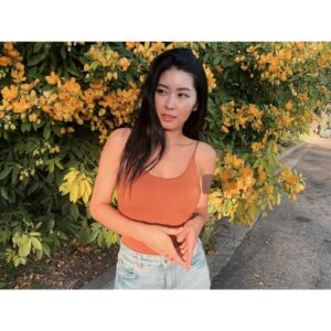 Chikako Fukuyama Instagram - “What you think of yourself is much more important than what other people think of you.” :)
.
#revolve