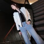 Chin-Lan Chang Instagram - - 「凡事發生必有助於我，我的心態就是我的風水。」 凡事都講求念頭 念頭衍生話語跟行為 入職場15年 多做的人永遠獲得最多✨ #能量不滅定律 styling/ @aliceandolivia bag/ @chanelofficial