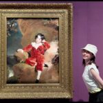 Chin-Lan Chang Instagram - @chimeimuseum 跟奇美博物館的緣分從多年前就開始，一直覺得能夠有這麼好的地方展出國際畫作，是很難得的✨ 本來此展只有在上海、首爾、香港展出，奇美真的很為台灣省機票😆能爭取到亞洲第四展點👍🏻 每次看到這些畫作本尊都覺得很震撼，層次好鮮明，就算用手機拍也很明顯～覺得好美😍 *照片及影片經奇美博物館同意拍攝* - 奇美博物館國際大展《從拉斐爾到梵谷：英國國家藝廊珍藏展》 是英國國家藝廊成立200年來首次來臺的國寶級展覽，帶來50位大師真跡，包括拉斐爾、林布蘭、梵谷等，呈現橫跨400年的西洋繪畫史。 【展覽資訊】 ▪️展覽日期：即日起至2024.9.1（採預約日期、時段入場） ▪️展出地點：奇美博物館一樓特展廳 ▪️展覽時間：週一至週四9:30-17:30，週五至週日9:30-20:00 - My connection with the Chimei Museum started many years ago, and I‘ve always felt it’s a rare privilege to have such an amazing place showcasing international artworks. 🌟 Originally, this exhibition was only shown in Shanghai, Seoul, and Hong Kong, so Chimei really saved us some plane tickets 😆 by securing the fourth spot in Asia! 👍🏻 Every time I see these masterpieces in person, I‘m just blown away. The depth and clarity are incredible, even evident in phone photos. It’s just so beautiful! 😍 *Photos and videos taken with permission from the Chimei Museum* — Chimei Museum‘s International Exhibition ”Masterpieces from the National Gallery, London“ marks the first time in 200 years that the treasures of the National Gallery, London, have come to Taiwan. Featuring works by 50 masters including Raphael, Rembrandt, and Van Gogh, it spans 400 years of Western art history. 【Exhibition Information】 ▪️ Dates: From now until September 1, 2024 (entry by appointment only) ▪️ Location: Special Exhibition Hall, 1st floor of Chimei Museum ▪️ Opening Hours: Mon-Thu 9:30-17:30, Fri-Sun 9:30-20:00