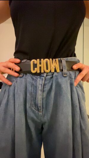 China Chow Instagram - ♻️
Vintage @moschino belt 
💚 @jeremyscott