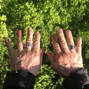China Chow Instagram - 💅🏼 @billyidol