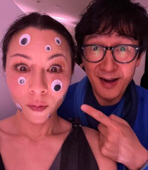 China Chow Instagram - E V E R Y T H I N G 
@michelleyeoh_official 
@kehuyquan 
@stephaniehsuofficial 
@everythingeverywheremovie 
#EEAAO