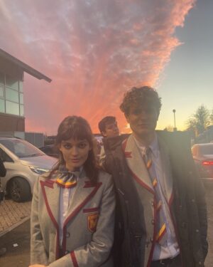 Chinenye Ezeudu Instagram - Here’s one for your head top. Don’t say I don’t treat you yeah. Look at those faces and that sky!