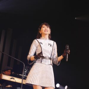Chisato Moritaka Instagram - ⁡
2024「今度はモアベターよ！」
3月9日　佐賀 鳥栖市民文化会館　終了しました！
 
鳥栖市でのコンサートは初めてでしたが、
地元の方そして各地から集まってくださりありがとうございました。
 
佐賀の皆さんの声援が大きくてとても元気でパワーをいただきました～。
 
皆さんに楽しんでもらえるよう、モアベターなステージになるよう、
コンサートも少しずつ変わっていっています。
今日から春のセットリストになりました。楽しんでもらえましたか？
 
ぜひ、また見に来てくださいね～！
 
明日は私の故郷の熊本でのコンサートです。一緒に楽しみましょう！
3月10日　熊本 熊本城ホール　です。
 
#chisatomoritaka
#森高千里
#今度はモアベターよ
#佐賀県鳥栖市
#鳥栖市民文化会館
#中央軒 の「#かしわめし」「#焼麦」
#天ぷら海老名 の「#とりこどん」
#にじゅうまる
#佐藤製菓本舗 の「#鳥栖興し」
#ポアソン洋菓子店 の「#鳥栖米塩ブッセ」
#アンジェココ の「#元祖バターケーキ」