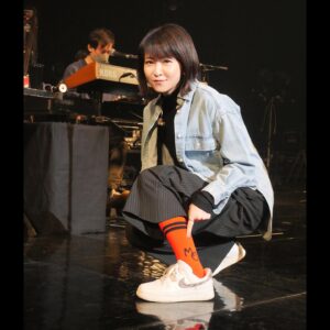 Chisato Moritaka Instagram - ⁡
2024「今度はモアベターよ！」
2月11日　鹿児島 宝山ホール　終了しました！
 
約4年ぶりの鹿児島でのコンサート。
皆さんいかがでしたか？
 
初めて来てくださった方も多かったみたいですが
どんどん皆さんが笑顔になって
盛り上がっていく姿を見られて嬉しかったです！
 
かごんまの皆さんありがとうございました～！
 
次は2月23日　青森　八戸市公会堂　です。
 
#chisatomoritaka
#森高千里
#今度はモアベターよ
#鹿児島県鹿児島市
#宝山ホール
#山形屋 の「#焼きそば」
#黒かつ亭 の「#黒ぶた侍」
#山福製菓 の「#かごしまスイートポテトン」
#吉之助キッチン の「#8種の彩りフレーバーさつまあげ」
#薩摩菓子処とらや の「#タルトじゃっど」
#白熊菓琲 #shirokumacafe の「#両棒餅(#ぢゃんぼもち)」
#キンコー醤油 の「#黒豚みそ」
#薩摩蒸気屋 の「#かすたどん」
