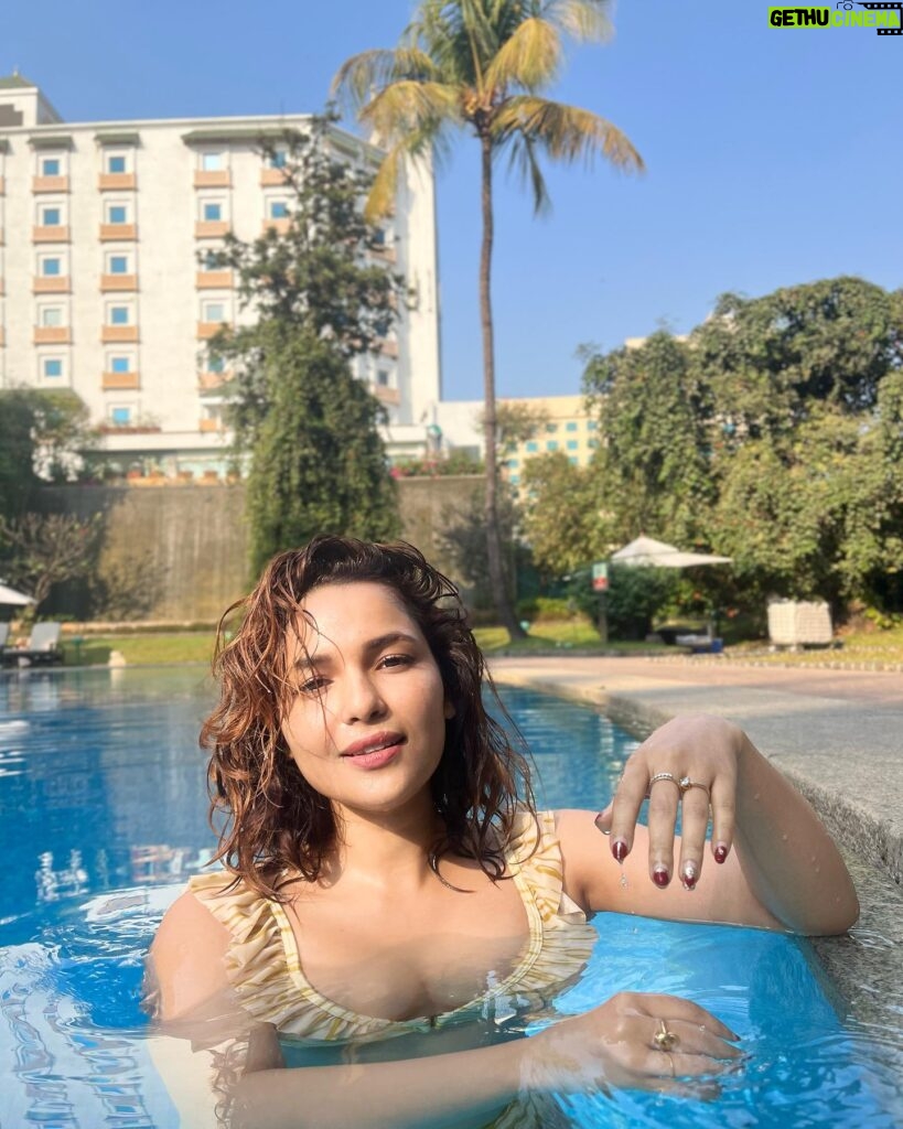 Chitrashi Rawat Instagram - Chasing summer vibes, one pool at a time.🌻