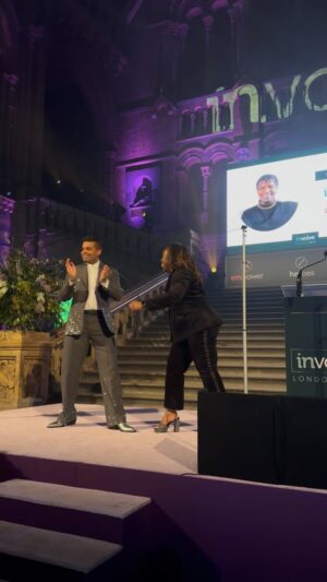 Chizzy Akudolu Instagram - Still buzzing from hosting the Role Models Gala for @involve.people at the historic @natural_history_museum 
Such a fun and beautiful evening with inspirational people. Thank you @mrsukisandhu for inviting me back for the second year. Such an honour. Massive congrats to all the winners and nominees ❤️🩷💜🧡💛💚🩵💙🤍