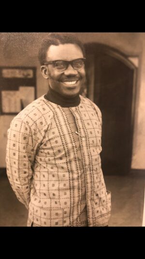 Chizzy Akudolu Instagram - Wishing a Very Happy Father’s Day to my Pops and to all the awesome Daddies out there. Big love also to those who are watching over their children from Heaven ❤️❤️

#FathersDay