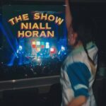 Chloé Hayden Instagram – In 2018 I travelled half way across the country and camped out in car parks and v e r y dodgy alley ways in order to see @niallhoran fqat his first solo tour (authors note: DO NOT DO THIS ‼️ the fact I’m still alive is boggling). It is very utterly surreal to now be seeing him in an arena, in a private box (??¿!!??) with my husband.
There’s a lot of things in my life that past Chloé would never have dared to believe in her wildest dreams was possible; this wasn’t even on the list. It is not lost on me that I am living a life little fangirl Chloé didn’t even deem imaginable (and also have a husband who will dance, scream and sing One Direction songs with me)

((And there really is something oh so magical to me about being in the same industry I used to be (still am) a fangirl of)

I can’t thank the team at Rod Laver and particularly @umusicau enough