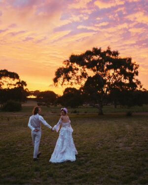 Chloé Hayden Instagram - Heartbreak High star Chloe Hayden and her partner Dylan Rohan invited marie claire to attend their gorgeous fairytale wedding in January this year.
 
The actor says, “We knew that we wanted it to feel like us above anything.” And her new husband agreed, “We wanted it to feel like a party.”
 
To see all the stunning photographs and read about their romantic love story, check out the link in bio and the new issue of #MarieClaireLifestyle, on sale now.
 
Photography: The Couples Photographer, Nick Watson (@weddingswithnick)