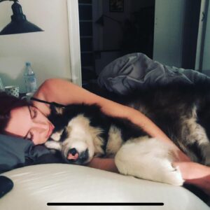 Chloe Dykstra Instagram - Firmly(ish) in my 30’s, I recently looked back on my life and have discovered that the actual love of my life has really been Laika all along. 

Happy 7th birthday, best girl.