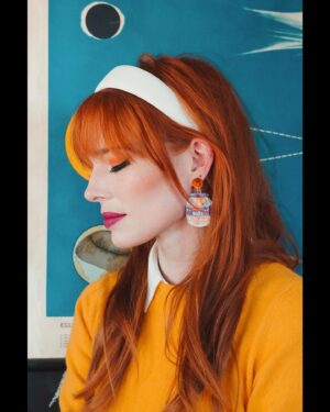 Chloe Dykstra Instagram - Cheese balls, I hardly know her

(Last slide is for John Leguizamo’s Luigi only)

Earrings: @clubeggie