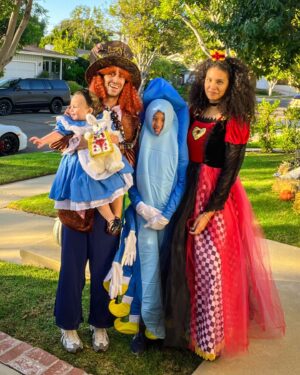 Chloé Mortaud Instagram - Halloween started early…check out our costumes on pic 2 🎃