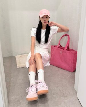 Cho Lee-hyeon Instagram - #광고 
조아!💕

@studioandparc_official #스튜디오앤파르크 #나이키 #나이키골프 #스페지알 #아디다스 #nike #addidas
