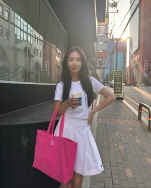Cho Lee-hyeon Instagram - #광고 
조아!💕

@studioandparc_official #스튜디오앤파르크 #나이키 #나이키골프 #스페지알 #아디다스 #nike #addidas