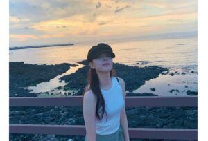 Cho Yu-jung Instagram - 🏝️🩵