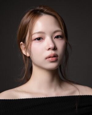 Cho Yu-jung Instagram - 