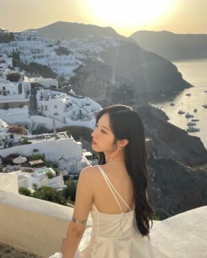 Cho Ha-seul Thumbnail - 93.7K Likes - Top Liked Instagram Posts and Photos